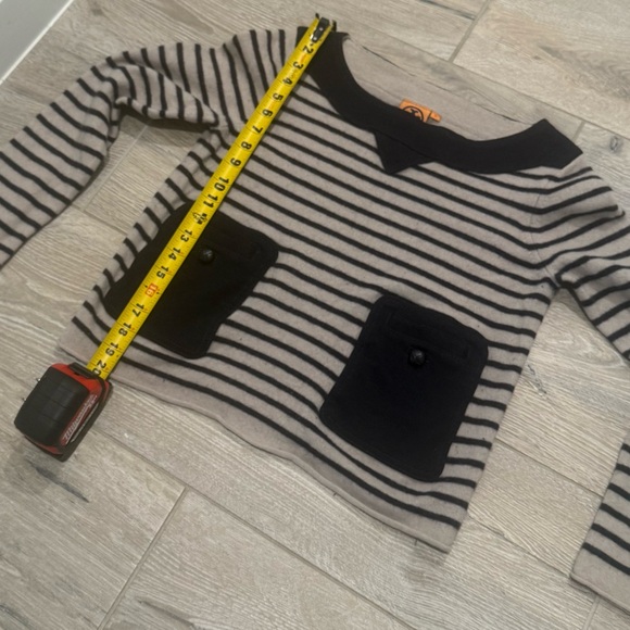 Tory Burch Cashmere Sweater - Picture 8 of 9